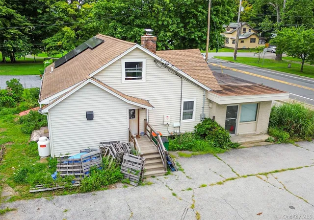 Single family home for sale at 1085 Violet Ave, Hyde Park, NY 12538 | MLS# 1041828