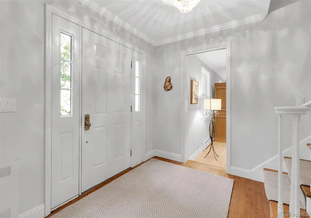 Photo 3 of Single family home for sale at 180 Somerstown Rd, New Castle, NY 10546 | MLS# 1041830 | Listing updated on 2026-10-02