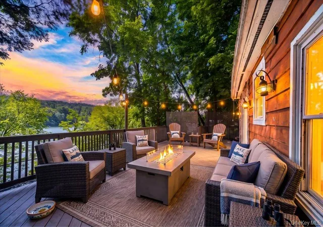 Photo 1 of Single family home for sale at 570 Lakes Rd, Monroe, NY 10950 | MLS# 1042028 | Listing updated on 2026-09-01