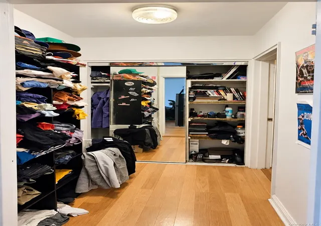 Photo 3 of House for sale at 55 Ehrbar Ave #4C, Mount Vernon, NY 10552 | MLS# 1042117 | Listing updated on 2026-09-23