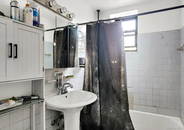 Photo 4 of House for sale at 83-30 Vietor Ave #716, New York, NY 11373 | MLS# 1042140 | Listing updated on 2026-08-25
