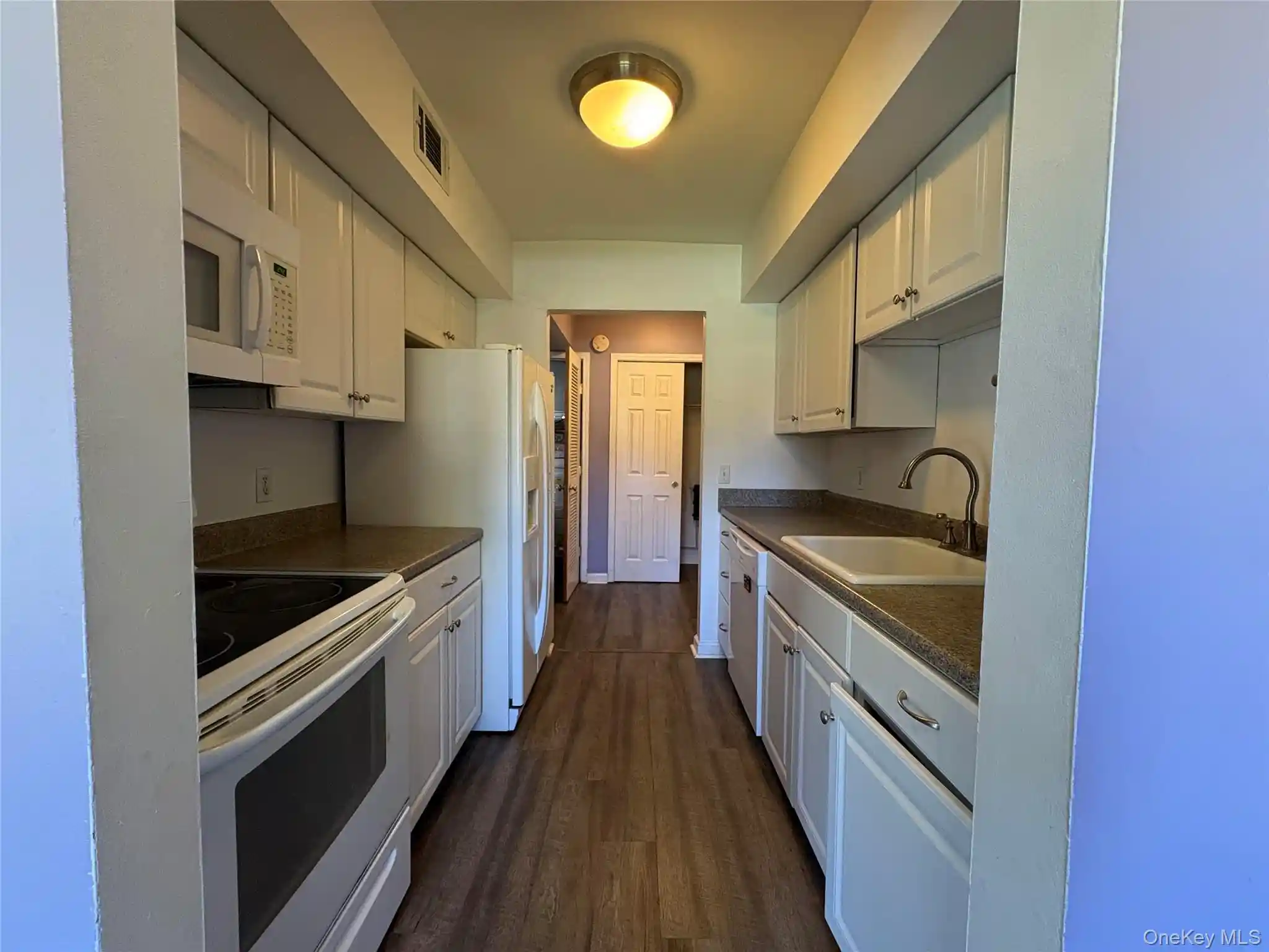 Listing Photo 1 - Condo for sale in 210 Cherry Hl Dr located at 210 Cherry Hl Dr, Poughkeepsie, NY 12603 - Unit 210 Cherry Hill Dr