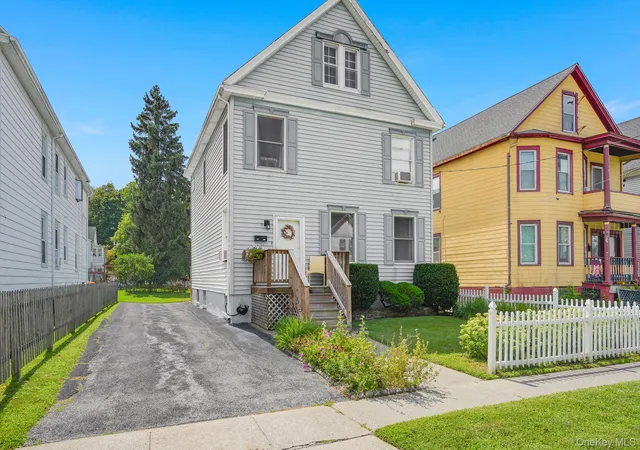 Photo 2 of Single family home for sale at 25 Taylor Ave, Poughkeepsie, NY 12601 | MLS# 1042187 | Listing updated on 2026-09-16