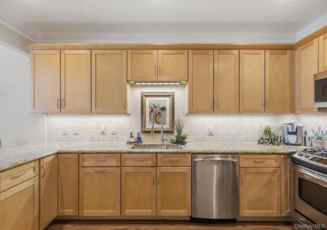 Photo 2 of Sale Pending at 323 Trump Park, Yorktown, NY 10588 | MLS# 1042275 | Listing updated on 2026-10-01