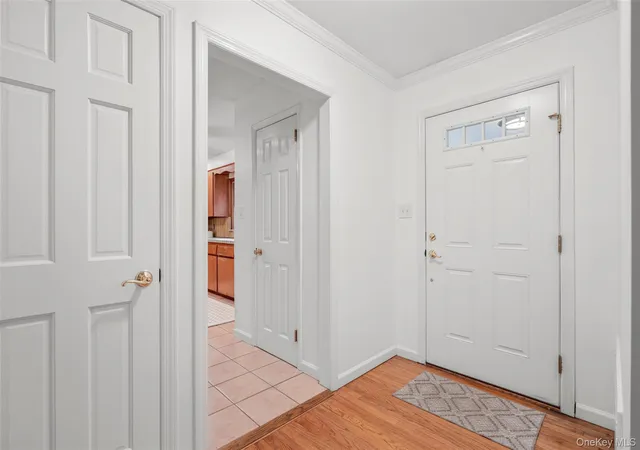 Photo 3 of Single family home for sale at 47 Waterbury Pkwy, Cortlandt, NY 10567 | MLS# 1042360 | Listing updated on 2026-09-16