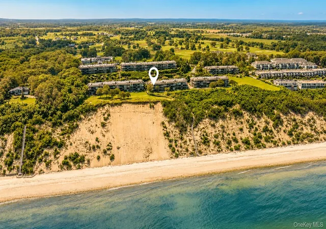 Listing Photo 1 - Condo for sale in building located at 401 Fox Hl Dr, Riverhead, NY 11933 - Unit #401