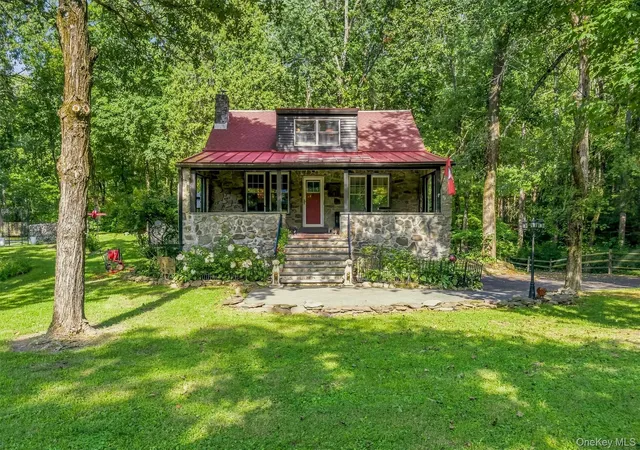 Photo 1 of Sale Pending at 231 Rombout Rd, La Grange, NY 12569 | MLS# 1042413 | Listing updated on 2026-09-29