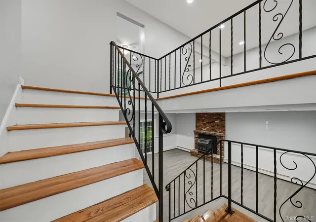 Photo 4 of Single family home for sale at 57 Keats Dr, New Windsor, NY 12553 | MLS# 1042444 | Listing updated on 2026-09-03