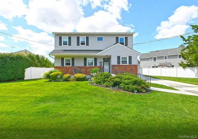 Photo 1 of Single family home for sale at 63 Michele Ter, Oyster Bay, NY 11762 | MLS# 1042463 | Listing updated on 2026-10-06