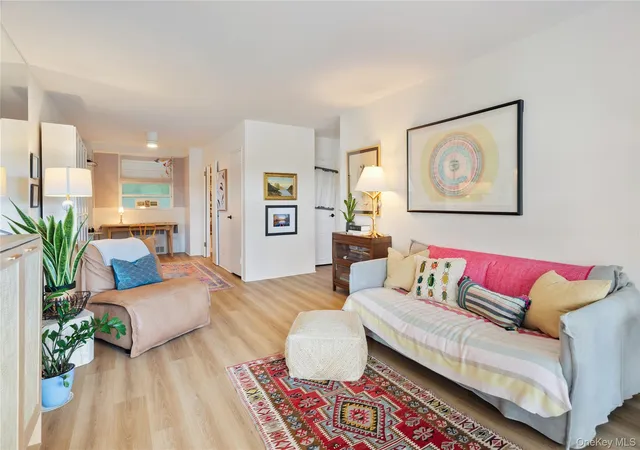 Photo 3 of Condo for sale at 2575 Palisade Ave #3J, New York, NY 10463 | MLS# 1042501 | Listing updated on 2026-09-30