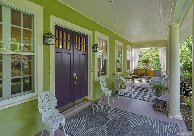Photo 4 of Single family home for sale at 35 Grandview Ave, Mount Pleasant, NY 10570 | MLS# 1042508 | Listing updated on 2026-09-12