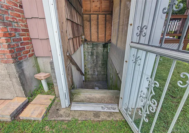 Photo 41 of Single family home for sale at 7 David Dr, Brookhaven, NY 11784 | MLS# 1042531 | Listing updated on 2026-09-07