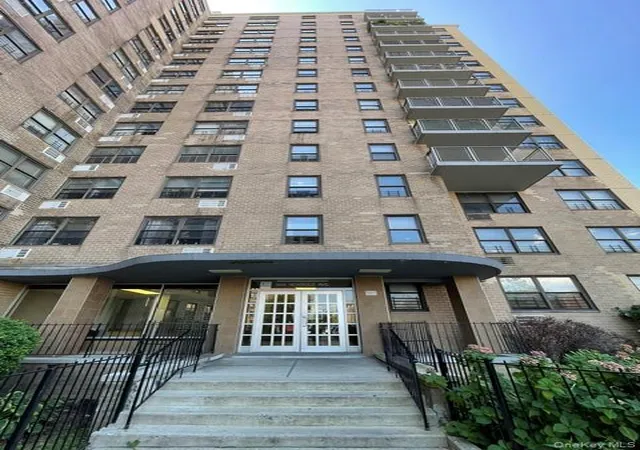 House for sale at 1966 Newbold Ave #104, New York, NY 10472 | MLS# 1042655 | Listing updated on 2026-09-28