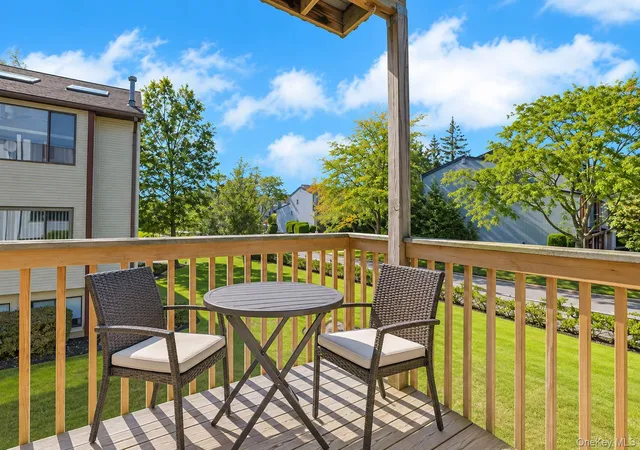 Photo 2 of Condo for sale at 13 James Ct, Clarkstown, NY 10954 | MLS# 1042718 | Listing updated on 2026-10-07