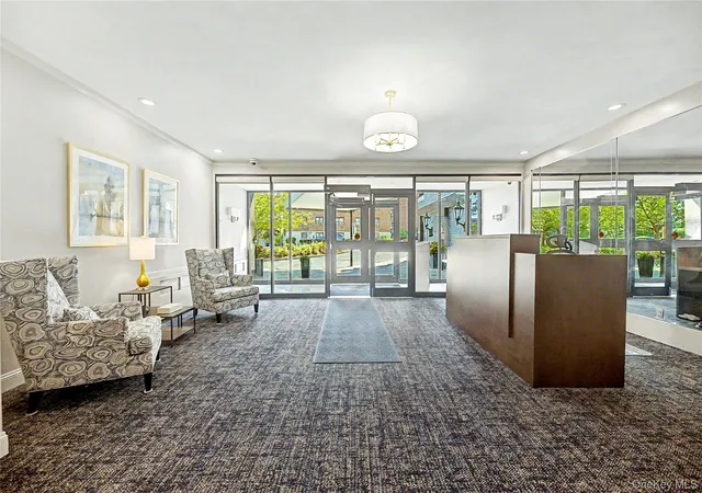Listing Photo 5 - Condo for sale in building located at 20 Old Mamaroneck Rd, White Plains, NY 10605 - Unit #5C