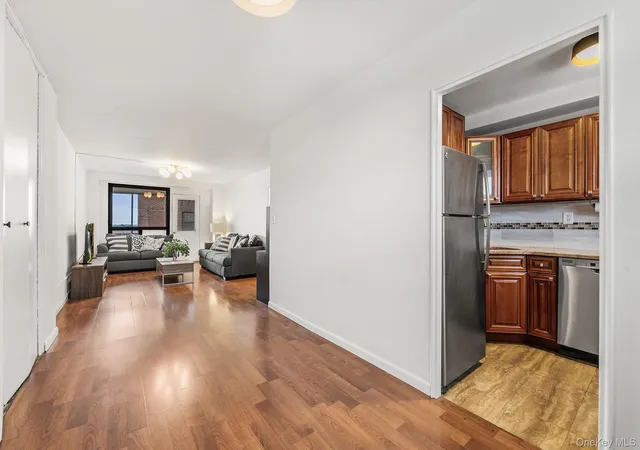Photo 2 of House for sale at 61-25 98Th St #9F, New York, NY 11374 | MLS# 1042830 | Listing updated on 2026-10-06