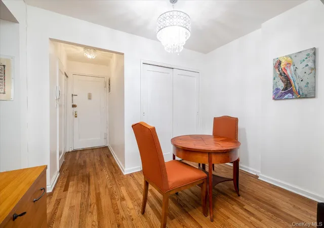 Photo 3 of Sale Pending at 194 Smith St #1Q, Hempstead, NY 11520 | MLS# 1042918 | Listing updated on 2026-09-15