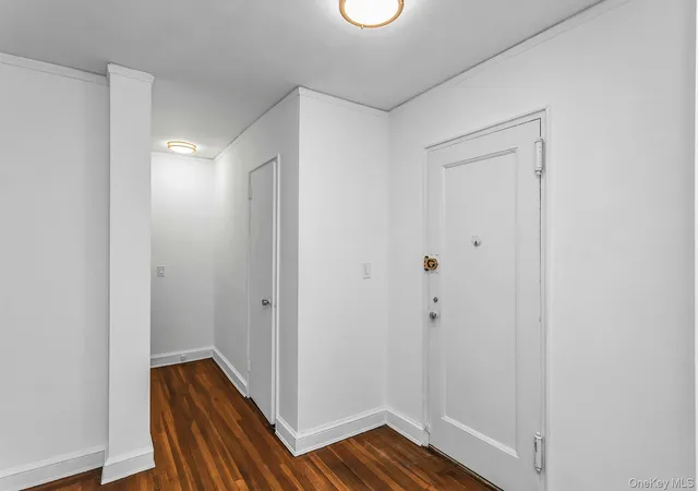 Photo 3 of Condo for sale at 2600 Henry Hudson Pkwy E #1D, New York, NY 10463 | MLS# 1042929 | Listing updated on 2026-09-03