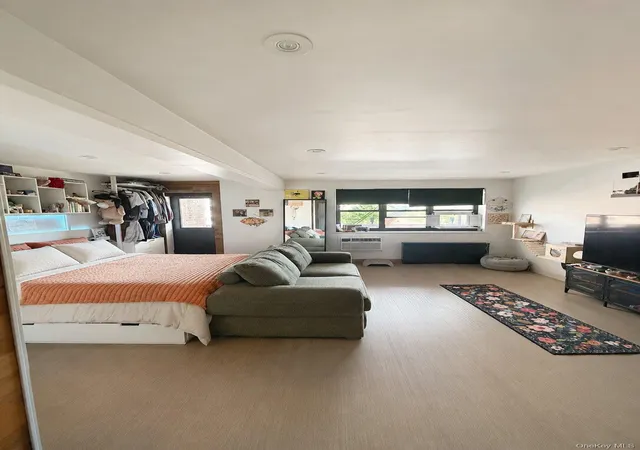 Photo 3 of House for sale at 8610 151 Ave #4N, New York, NY 11414 | MLS# 1042975 | Listing updated on 2026-10-05