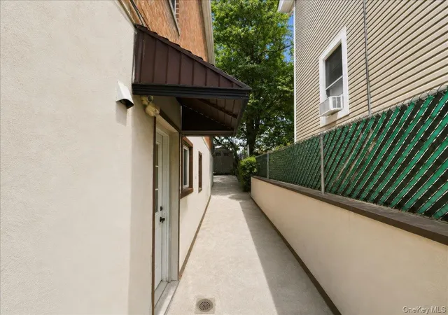 Photo 3 of Sale Pending at 235 E 237th Street, New York, NY 10470 | MLS# 1043047 | Listing updated on 2026-10-01