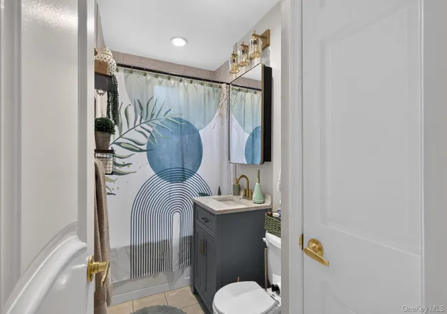 Listing Photo 5 - Condo for sale in building located at 36 Cathedral Ave, Hempstead, NY 11550 - Unit #4F