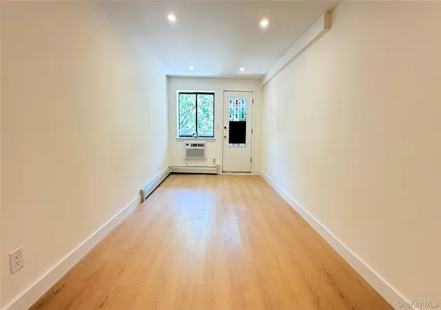 Listing Photo 4 - Condo for sale in building located at 140-44 34Th Ave, New York, NY 11354 - Unit #3D