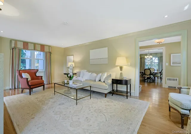 Photo 4 of Single family home for sale at 17 Elm Rd, Scarsdale, NY 10583 | MLS# 1043170 | Listing updated on 2026-09-23