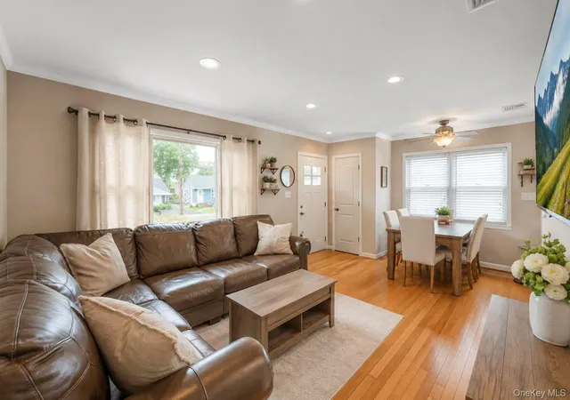 Photo 3 of Sale Pending at 70 Mohawk Dr, Babylon, NY 11703 | MLS# 1043228 | Listing updated on 2026-09-29