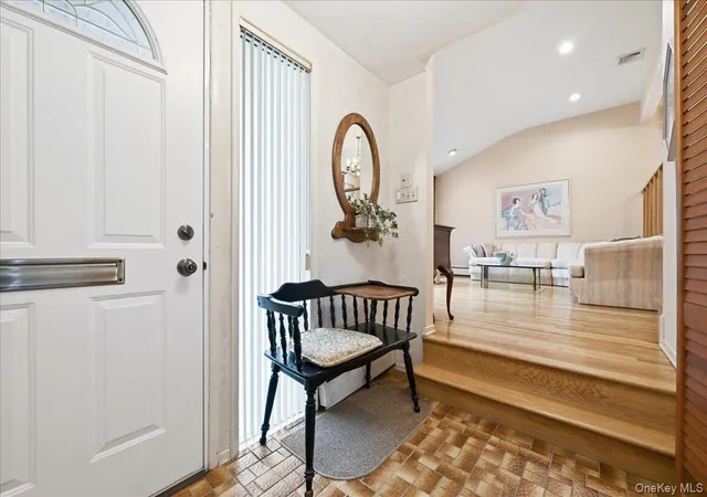 Photo 4 of Single family home for sale at 786 Bethlynn Ct, Hempstead, NY 11554 | MLS# 1043238 | Listing updated on 2026-10-26