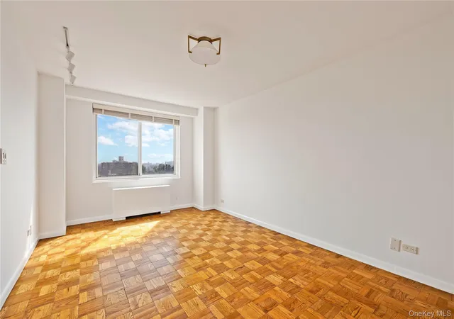 Photo 4 of House for sale at 3333 Henry Hudson Pkwy #12S, New York, NY 10463 | MLS# 1043249 | Listing updated on 2026-10-28