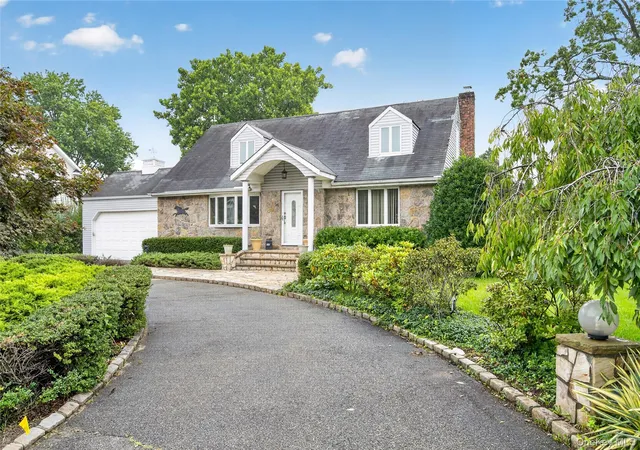 Photo 1 of Single family home for sale at 146 Longwood Ave, North Hempstead, NY 11590 | MLS# 1043253 | Listing updated on 2026-09-15