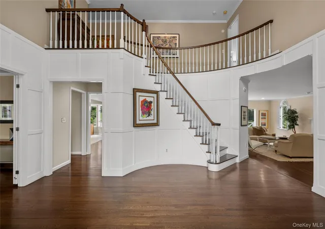 Photo 4 of Sale Pending at 218 Mclain St, Bedford, NY 10549 | MLS# 1043448 | Listing updated on 2026-09-25