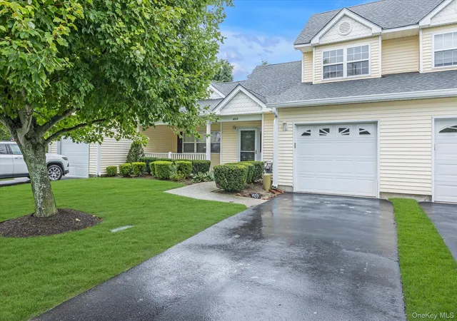 Photo 24 of Condo for sale at 403 Winged Ft Way, Riverhead, NY 11901 | MLS# 1043495 | Listing updated on 2026-10-08
