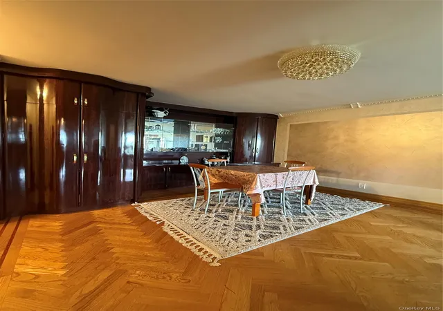 Photo 4 of House for sale at 61-20 Grand Central Pkwy #C 905, New York, NY 11375 | MLS# 1043591 | Listing updated on 2026-08-30