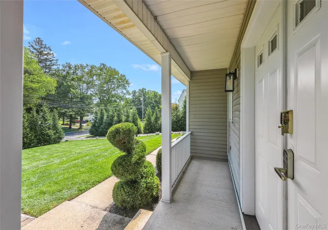 Photo 3 of Single family home for sale at 169 S Pascack Rd, Clarkstown, NY 10954 | MLS# 1043592 | Listing updated on 2026-09-01