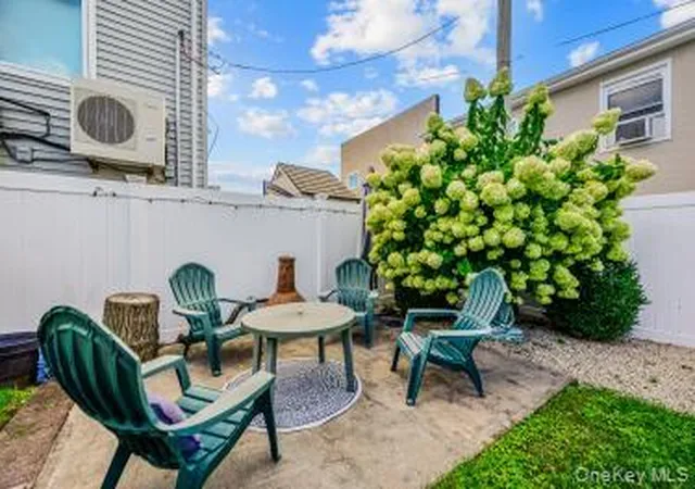 Photo 2 of Sale Pending at 257 Neptune Blvd, Long Beach, NY 11561 | MLS# 1043614 | Listing updated on 2026-09-17
