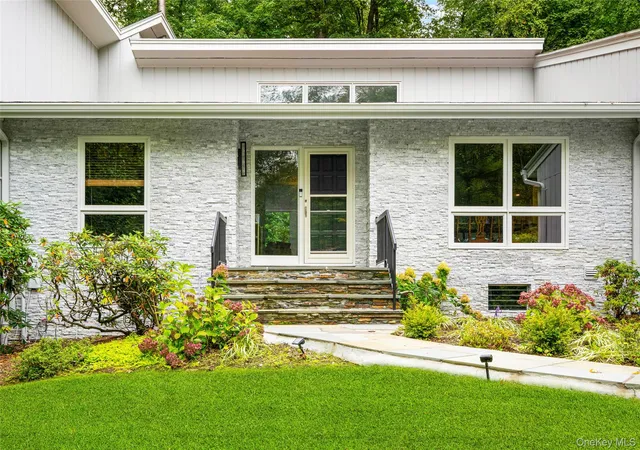 Photo 3 of Mansion for sale at 26 Cecilia Ln, Mount Pleasant, NY 10570 | MLS# 1043619 | Listing updated on 2026-10-06