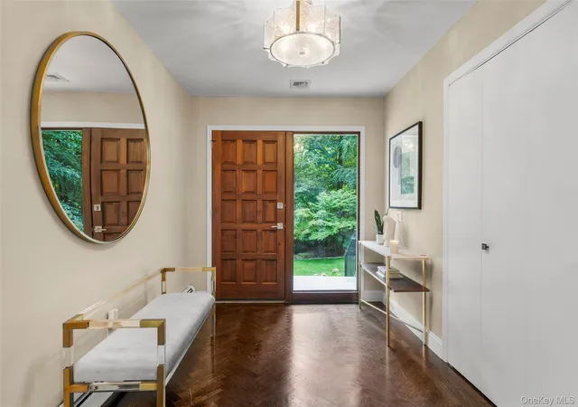 Photo 4 of Single family home for sale at 26 Cecilia Ln, Mount Pleasant, NY 10570 | MLS# 1043619 | Listing updated on 2026-10-06