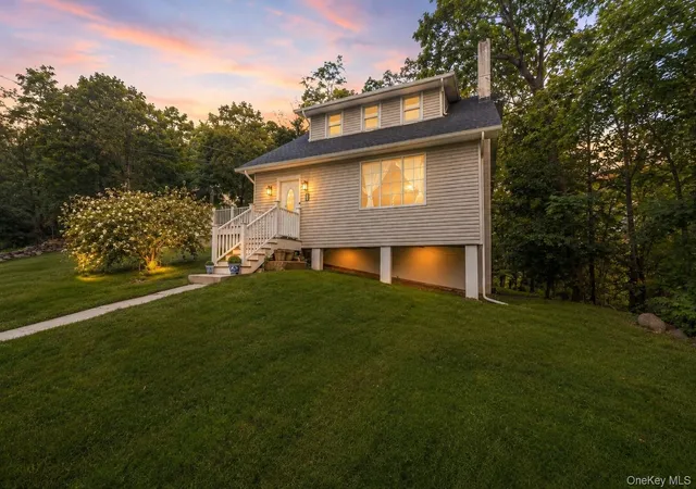 Photo 1 of Sale Pending at 16 Hillside Ave, Highlands, NY 10928 | MLS# 1043721 | Listing updated on 2026-10-20
