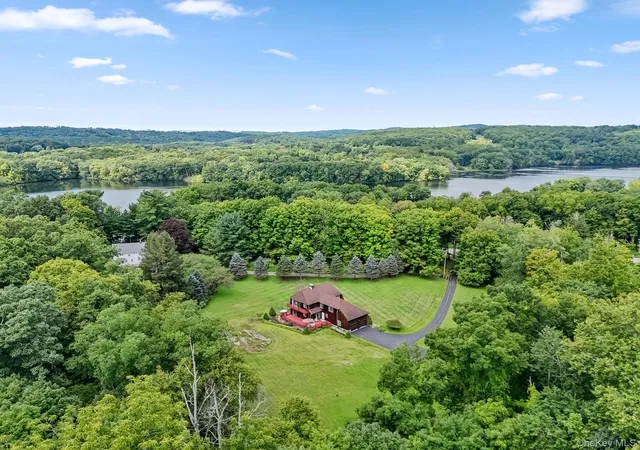 Photo 2 of Single family home for sale at 361 Route 22, Lewisboro, NY 10526 | MLS# 1043728 | Listing updated on 2026-10-03