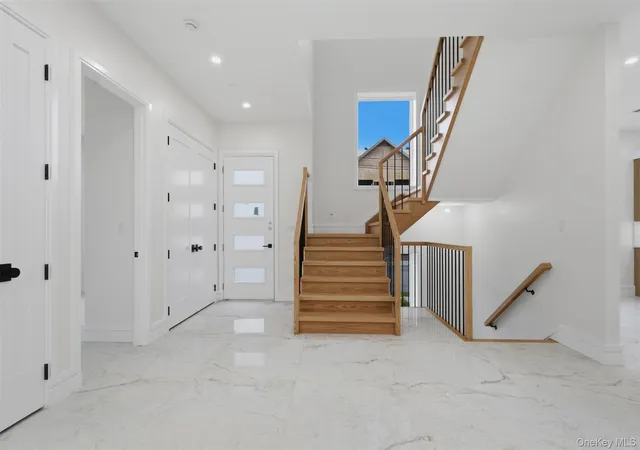 Listing Photo 3 - Condo for sale in building located at 20 Singer Ave, Spring Valley, NY 10977 - Unit #202