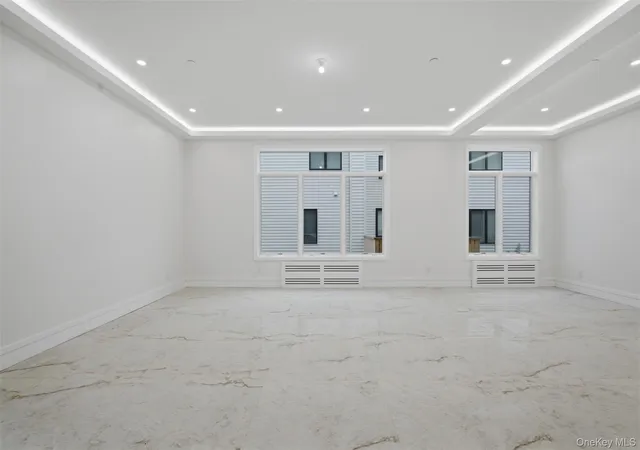 Listing Photo 5 - Condo for sale in building located at 20 Singer Ave, Spring Valley, NY 10977 - Unit #202