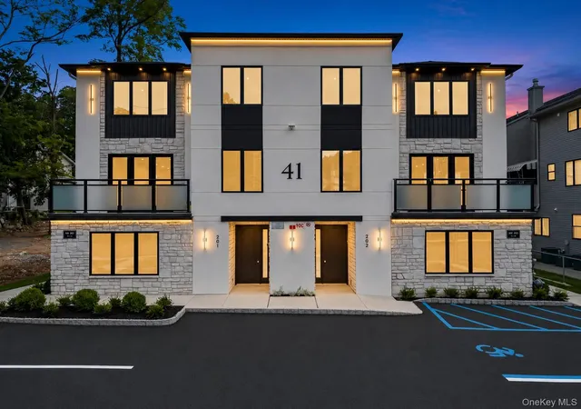 Condo for sale at 41 Saddle River Rd #201, Ramapo, NY 10952 | MLS# 1043792