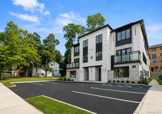 Photo 3 of Condo for sale at 41 Saddle River Rd #201, Ramapo, NY 10952 | MLS# 1043792 | Listing updated on 2026-09-03