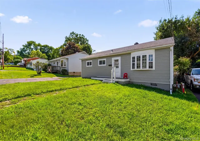 Photo 3 of Single family home for sale at 19 Blake St, Newburgh (city), NY 12550 | MLS# 1043821 | Listing updated on 2026-09-05
