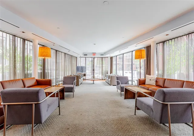 Listing Photo 5 - Condo for sale in One Wall Street located at 1 Wall St, New York City, NY 10005 - Unit #605