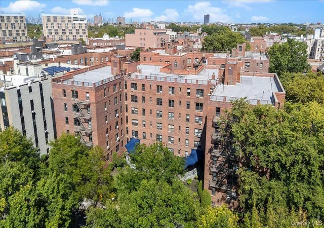 Photo 3 of Condo for sale at 9255 Shore Rd #3C, New York, NY 11209 | MLS# 1043956 | Listing updated on 2026-10-06