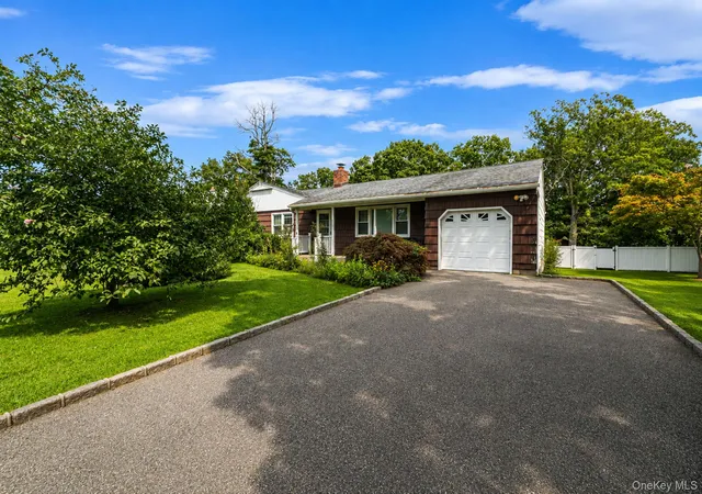 Photo 3 of Sale Pending at 2345 Louis Kossuth Ave, Brookhaven, NY 11779 | MLS# 1043958 | Listing updated on 2026-09-29
