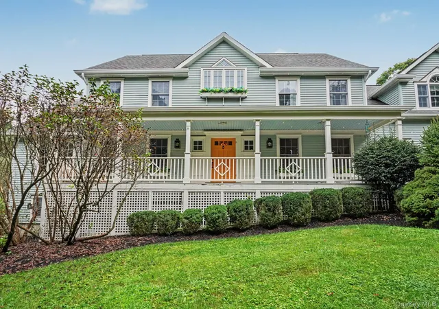 Photo 2 of Sale Pending at 71 Stallion Trl, Southeast, NY 10509 | MLS# 1043978 | Listing updated on 2026-09-30