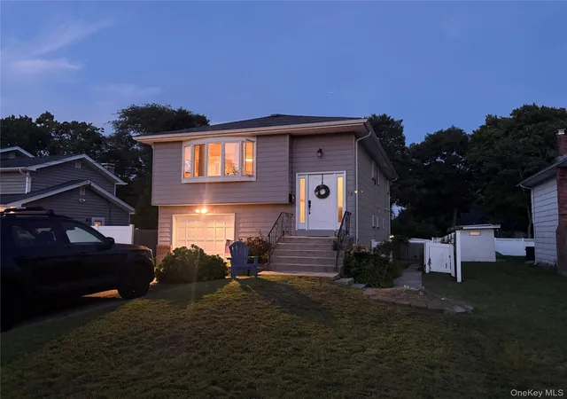 Photo 1 of Single family home for sale at 73 Cherokee Ave, Islip, NY 11795 | MLS# 1043994 | Listing updated on 2026-09-23